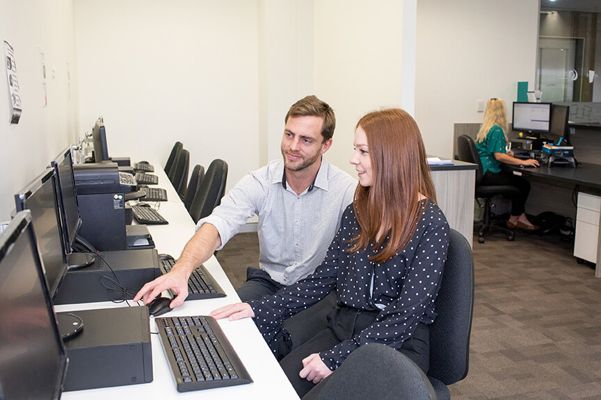Helping a client with using a computer
